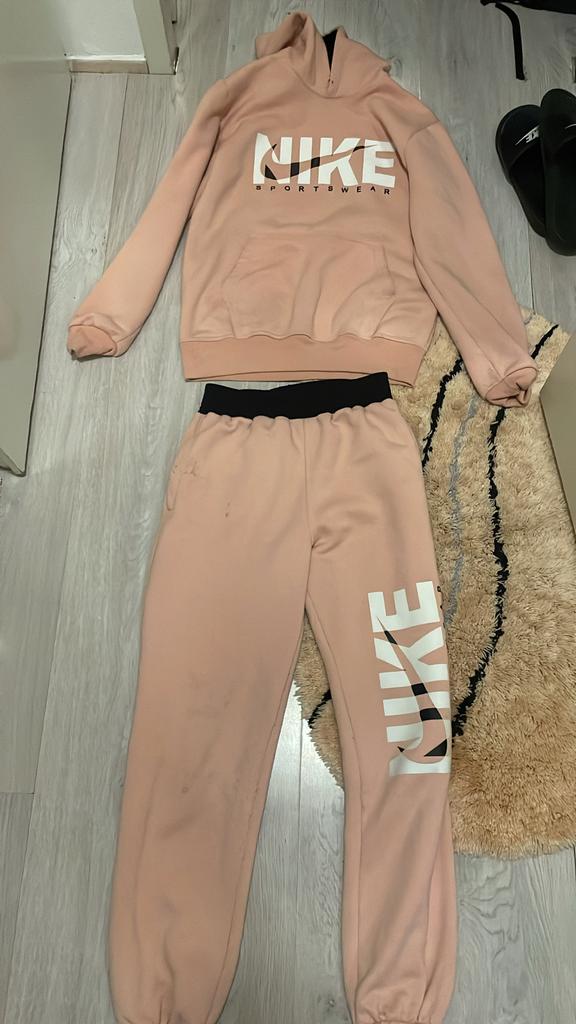 Nike trainingspak, Ophalen of Verzenden, Roze, Gedragen, Maat 46/48 (XL) of groter
