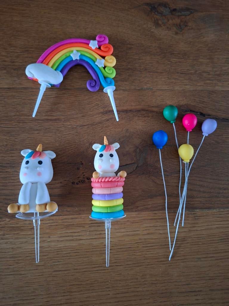 Eenhoorn taart toppers, Ophalen of Verzenden, Zo goed als nieuw, Taarten, Versiering