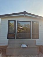 Stacaravan met cv en airco op vaste plaats., Caravans en Kamperen, Stacaravans