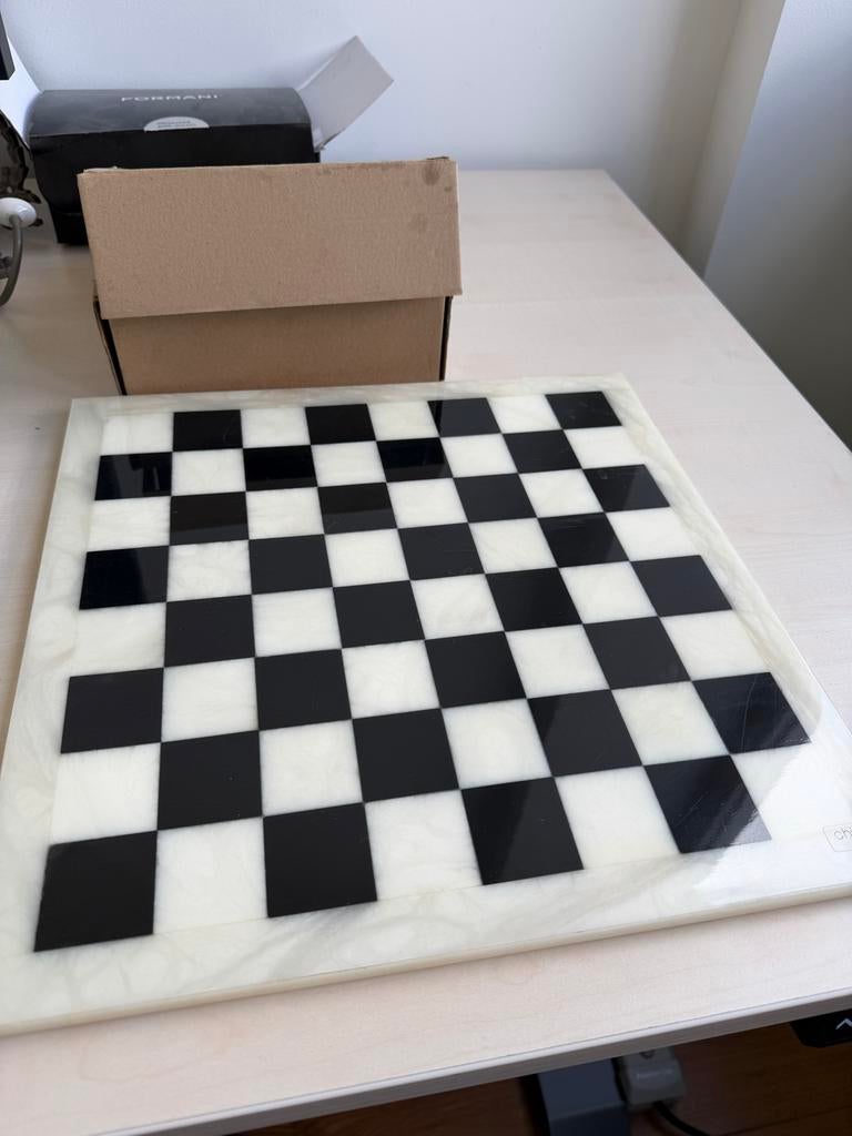 Marmeren schaakbord incl schaakstukken, Een of twee spelers, Ophalen of Verzenden, Zo goed als nieuw
