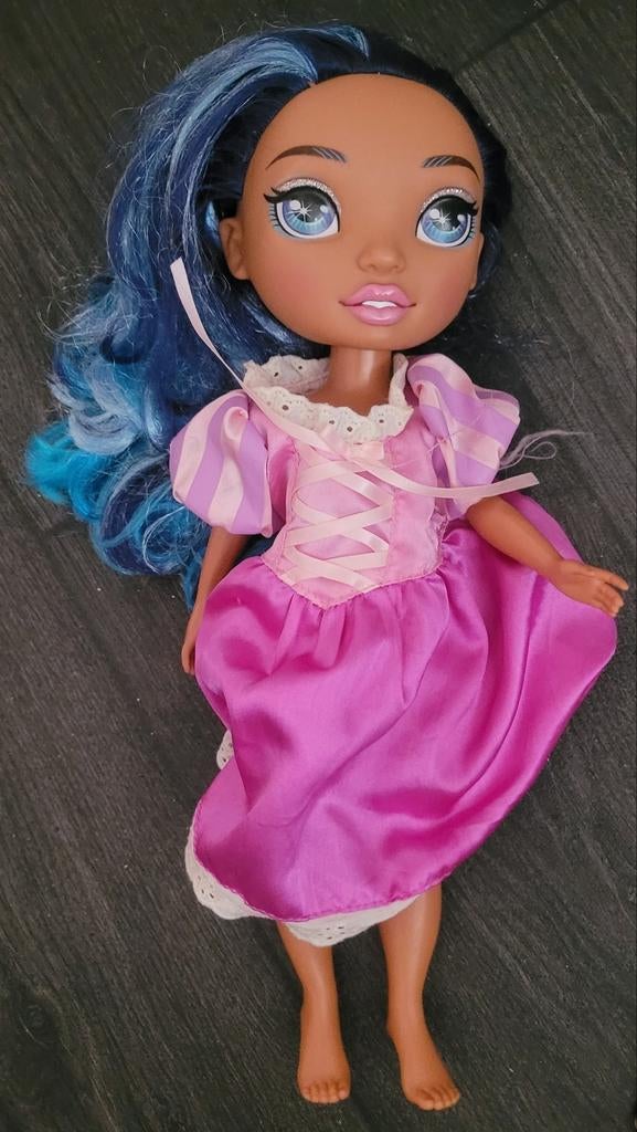 Rainbow High pop, Kinderen en Baby's, Speelgoed | Poppen, Ophalen, Gebruikt, Overige typen