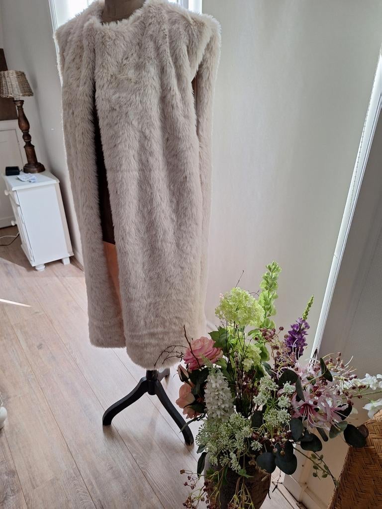 Bodywarmer fake fur one size, Ophalen of Verzenden, Nieuw, Maat 42/44 (L), Wit