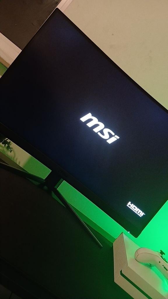 MSI Full HD Curved Gaming Monitor 180Hz 24 inch, MSI, Curved, Full HD, Zo goed als nieuw