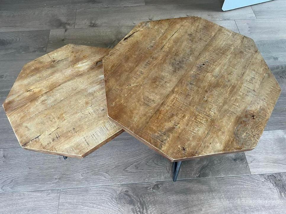 T.E.A.B Mango houten bijzettafeltjes 8 hoekig (twee), Ophalen, Minder dan 55 cm, Gebruikt, Overige vormen