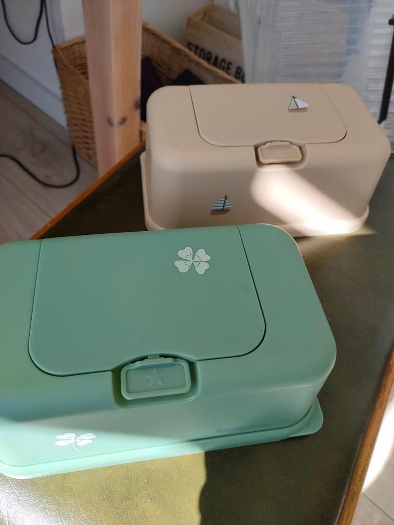 2x Funkybox voor billendoekjes z.g.a.n., Ophalen of Verzenden, Zo goed als nieuw