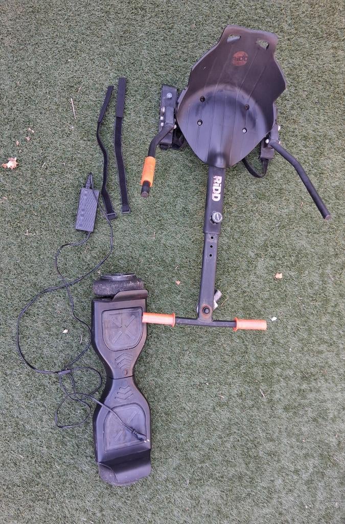 Hoverboard compleet met accu/oplader,  stoeltje, Ophalen of Verzenden, Gebruikt