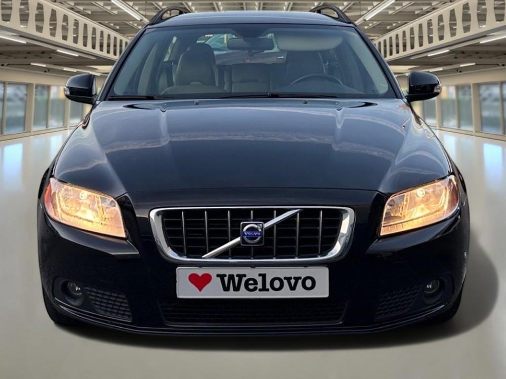 Volvo V70 2.5T Momentum Incl. BTW, Rijklaar+Garantie..., Voorwielaandrijving, 1573 kg, Handgeschakeld, Euro 4