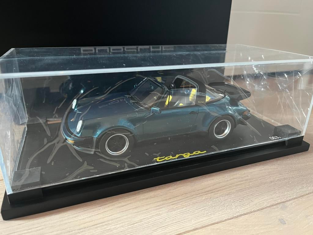 Porsche 911 (930) Turbo Targa Sonderwunsch green Spark 1:18, Ophalen of Verzenden, Zo goed als nieuw, Auto