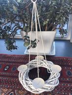 Brocante Kandelaar voor 4 Kaarsen Metaal & Gevlochten Krans, Huis en Inrichting, 25 tot 50 cm, Wit, Ophalen of Verzenden, Zo goed als nieuw