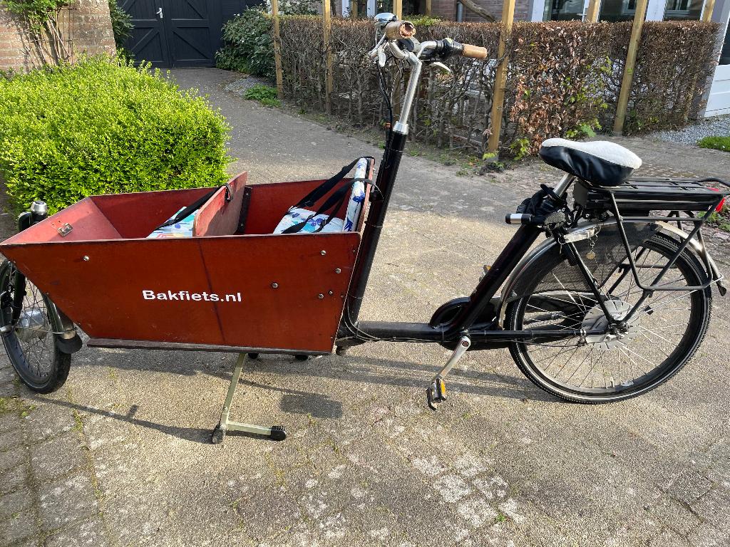 Elektrische Bakfiets opknapper, Fietsen en Brommers, Elektrische fietsen, Gebruikt, 47 tot 51 cm, 30 tot 50 km per accu, Ophalen