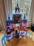 Disney Frozen Kasteel - Groot Speelkasteel met Meubels, Ophalen of Verzenden, Zo goed als nieuw, Poppenhuis