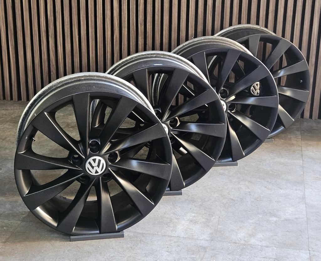 Nette 17" Turbine Velgen 5x112 Pastop Volkswagen Golf Caddy, Auto-onderdelen, Banden en Velgen, Gebruikt, Velg(en), 17 inch, Ophalen of Verzenden