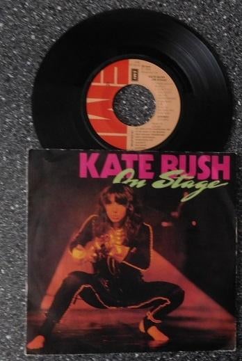 Kate Bush - on stage (vanaf € 2,00), Cd's en Dvd's, Vinyl Singles, Zo goed als nieuw, Single, Pop, 7 inch, Ophalen of Verzenden