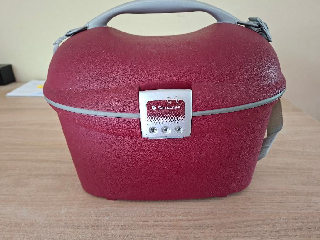 Beautycase, Ophalen, Gebruikt, Met slot, Hardcase