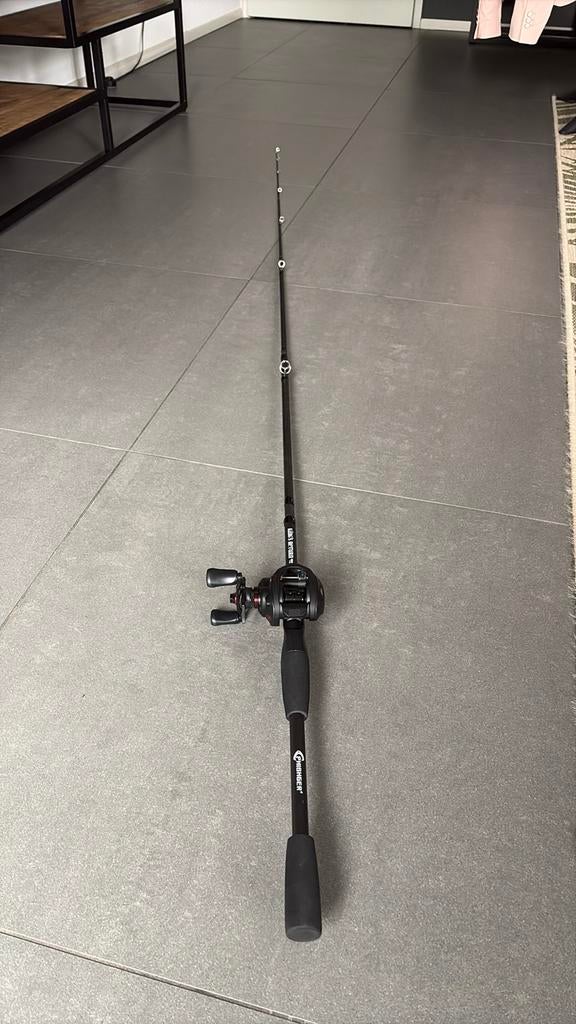 Baitcaster hengel + baitcaster reel (Nieuw), Watersport en Boten, Hengelsport | Roofvissen, Ophalen of Verzenden, Nieuw, Complete set