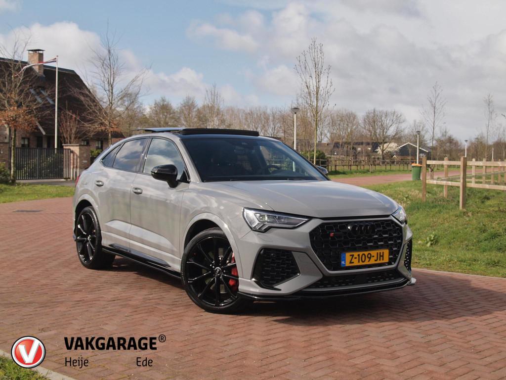 Audi Q3 Sportback TFSI RS | Panoramadak | Bang & Olufsen | M, Auto's, Automaat, Gebruikt, 1675 kg, Bluetooth