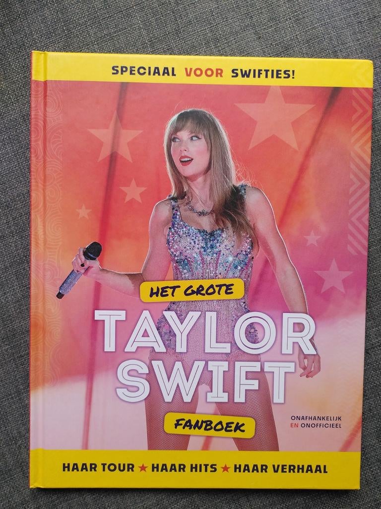 Het grote Taylor Swift fanboek, Ophalen of Verzenden, Zo goed als nieuw