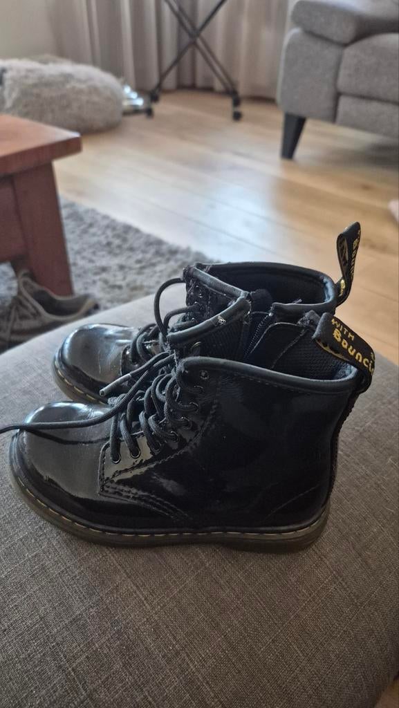 Dr martens schoentjes maat 27, Ophalen of Verzenden, Zo goed als nieuw, Zwart