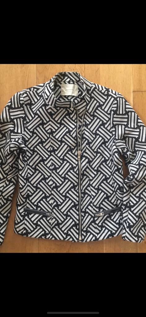 Kort jasje Maison Scotch zwart wit dessin maat M 38, Ophalen of Verzenden, Zo goed als nieuw, Maat 38/40 (M), Zwart