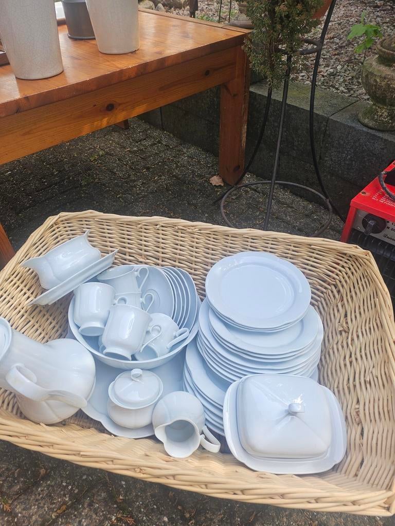 Wit servies, compleet, Ophalen of Verzenden