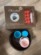 Chocolade Boek-Box met vormen en cupcakevormpjes, Ophalen of Verzenden, Zo goed als nieuw