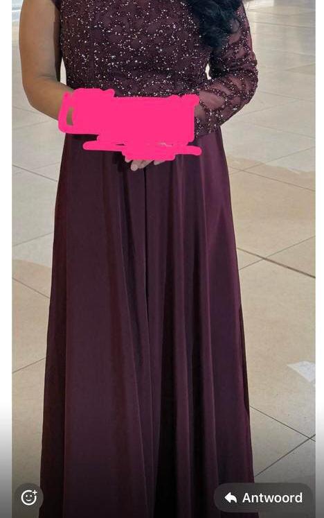 Elegante soepelvallende galajurk, Kleding | Dames, Gelegenheidskleding, Maat 38/40 (M), Galajurk, Paars, Ophalen of Verzenden