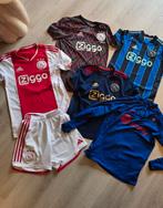 4 ajax shirts &Barcelona trainingsjack maat s, Ophalen of Verzenden, Zo goed als nieuw, Blauw, Voetbal