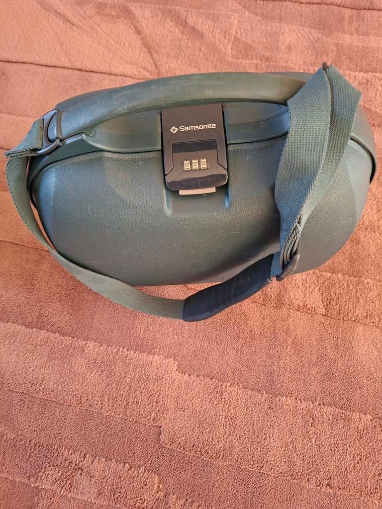 Samsonite beautycase met cijferslot en schouderband, Gebruikt, Met slot, Ophalen of Verzenden, Hardcase