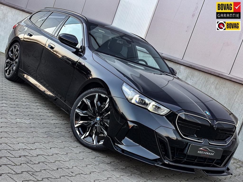 BMW 5-serie Touring 520i M-sport 21Inch M5 Performance H&K C, Auto's, Automaat, Achterwielaandrijving, Gebruikt, Zwart