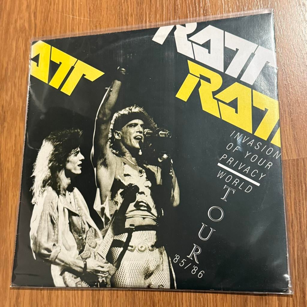 RATT LP Invasion Tour 85/86 Japan (Rare NM/NM Japanese 2LP), Ophalen of Verzenden, Zo goed als nieuw