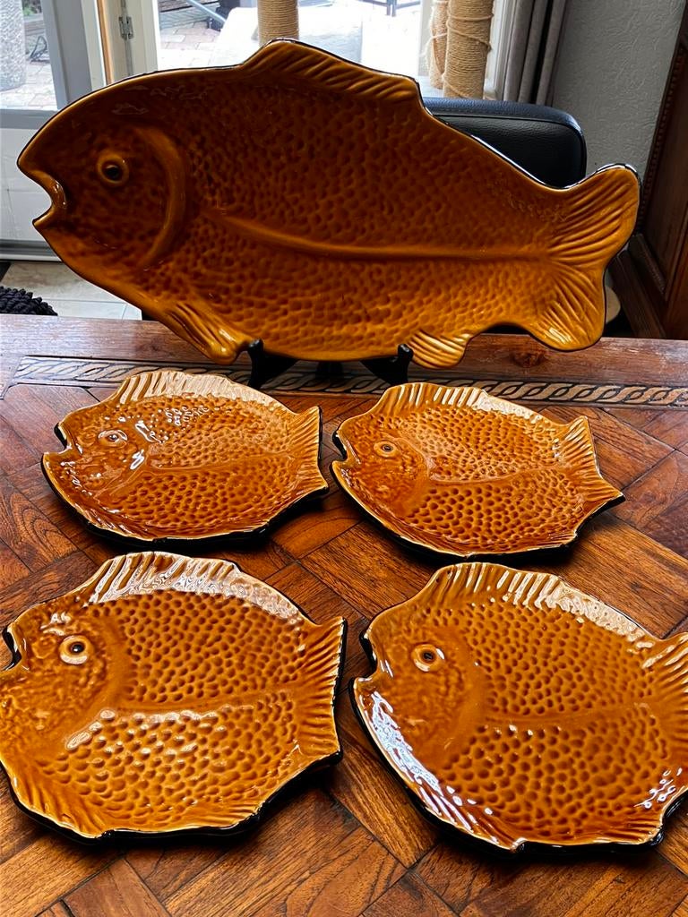 Vintage Barbotine Majolica jaren ‘60 Vis schaal & 4 borden, Antiek en Kunst, Antiek | Keramiek en Aardewerk, Ophalen of Verzenden