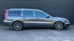 Volvo V70 2.5 T AWD Geartronic Titanium | Leder | Xenon | Tr, Automaat, Beige, 2521 cc, Stoelverwarming