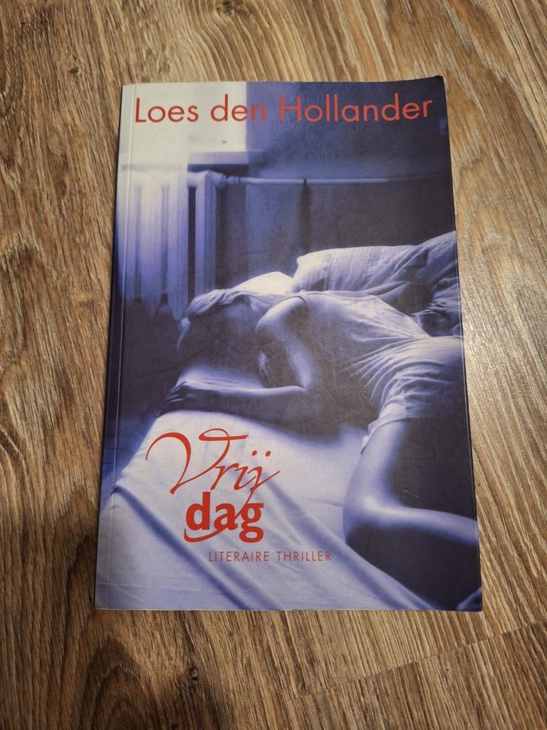 Loes den Hollander - Vrijdag, Ophalen of Verzenden, Zo goed als nieuw, Loes den Hollander