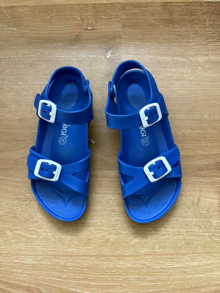 Sandalen / waterschoenen blauw maat 32, Kinderen en Baby's, Kinderkleding | Schoenen en Sokken, Ophalen of Verzenden, Zo goed als nieuw
