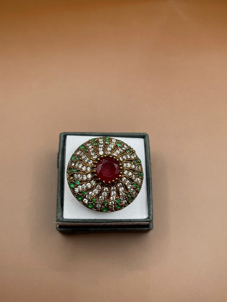 Robijn ring maat 19, Overige materialen, 19 tot 20, Nieuw, Ophalen of Verzenden