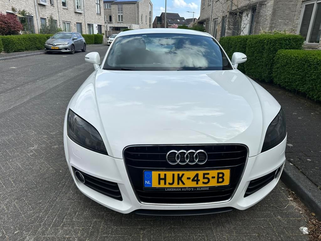 Audi TT 1.8 Coupe 118KW 2012 Wit | CarPlay | APK 04-2027, Auto's, Audi, Voorwielaandrijving, TT, 4 cilinders, Wit