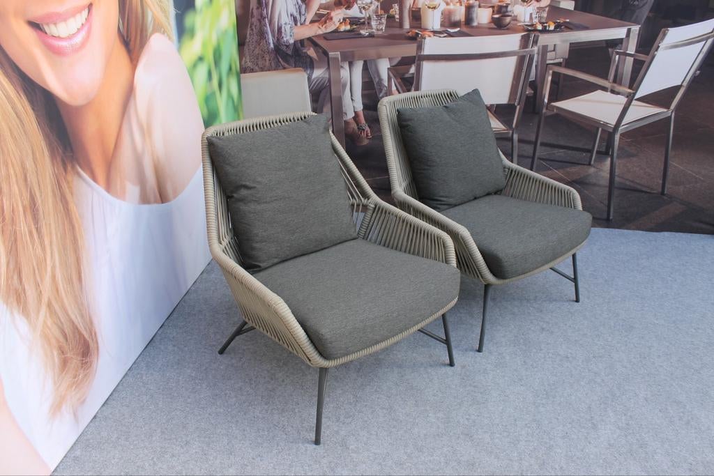 2 ramblas loungestoelen van 4 seasons outdoor, Tuin en Terras, Tuinsets en Loungesets, Overige materialen, Zo goed als nieuw, Loungeset