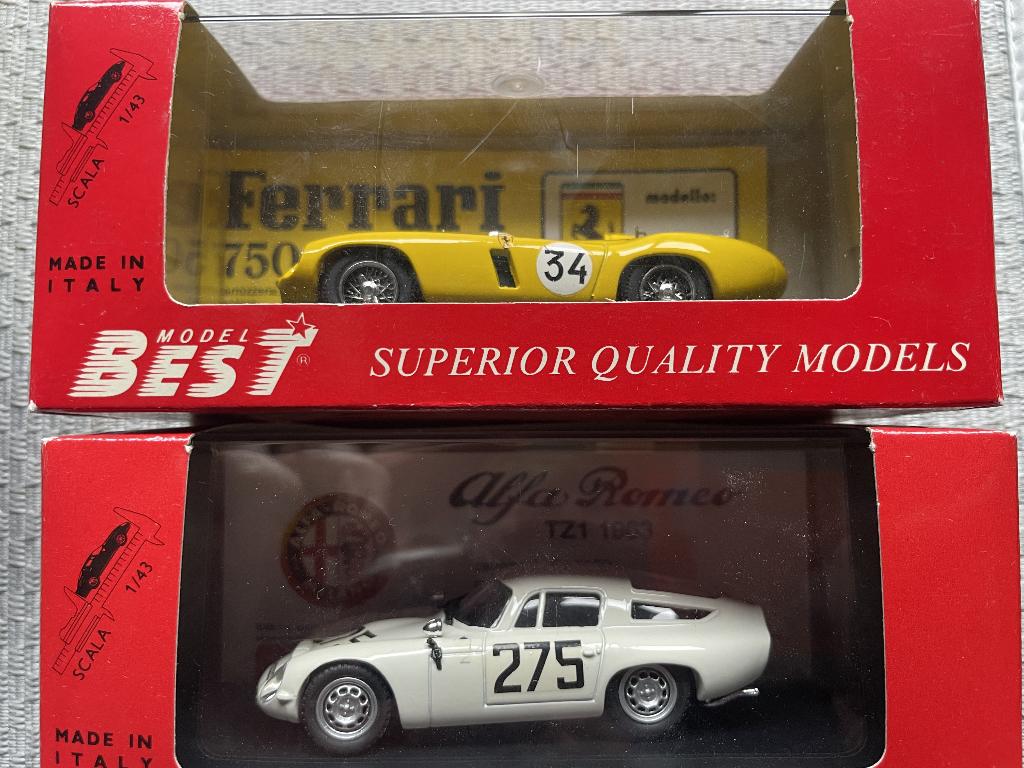 Ferrari 750 Monza en Alfa Romeo TZ1 schaal 1:43, Ophalen of Verzenden, Zo goed als nieuw, Auto, Overige merken