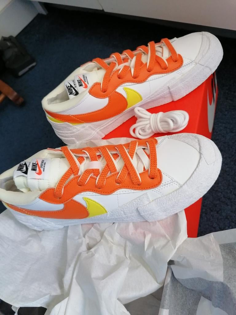 Nike Blazer Low / Sacai sneakers 41 NIEUW, Kleding | Dames, Schoenen, Nike, Ophalen of Verzenden, Nieuw