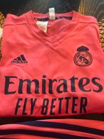 Adidas Voetbalschoenen Maat 35 met Voetbaltenue Maat 152, Kinderen en Baby's, Kinderkleding | Overige, Ophalen of Verzenden, Zo goed als nieuw