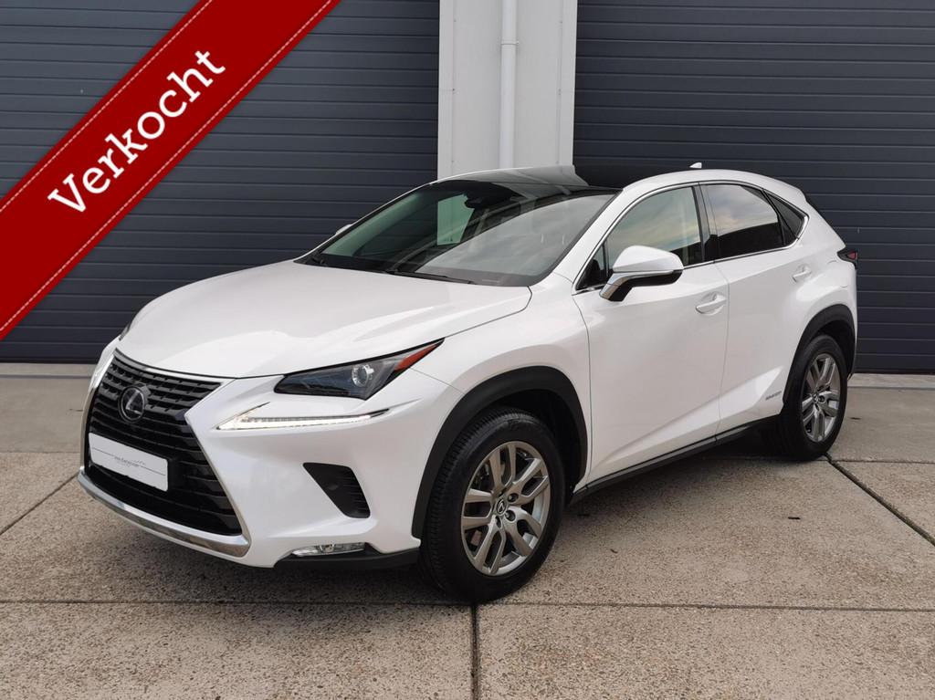 Lexus NX 300h AWD Luxury Line 2019 TREKHAAK | PANORAMADAK, Automaat, Gebruikt, Adaptive Cruise Control, Leder