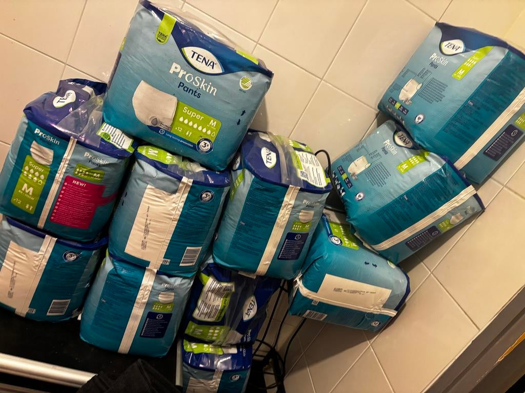 Tena luiers, Diversen, Ophalen of Verzenden, Nieuw