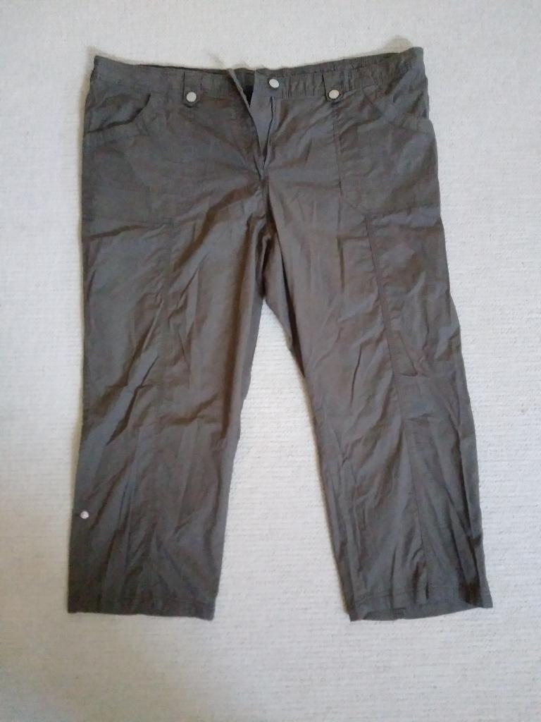 bermuda Ulla Popken maat 52, Nieuw, Ulla Popken, Ophalen of Verzenden, Broek of Spijkerbroek