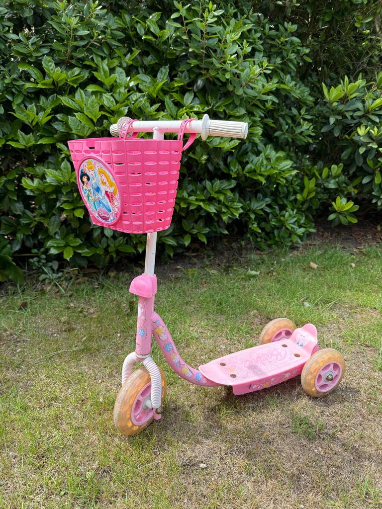 Meisjes stepje, Fietsen en Brommers, Steps, Ophalen of Verzenden, Gebruikt, Gewone step