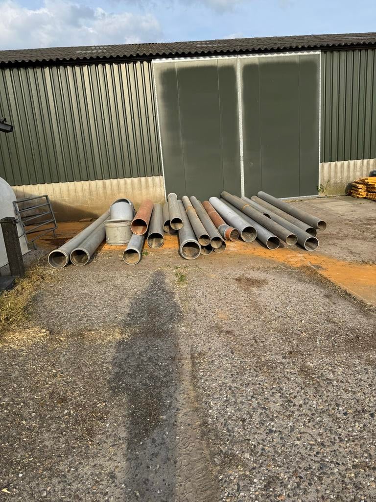 Nieuwe PVC buizen 5 meter + hulpstukken – diverse maten, Doe-het-zelf en Verbouw, Buizen en Afvoer, Ophalen, Bochten, Pvc, 6 meter of meer