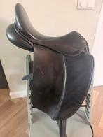 Barnsby Springzadel en BR dressuurzadel 17,5 inch, Dieren en Toebehoren, Paarden en Pony's | Zadels, Ophalen, Gebruikt, Dressuur