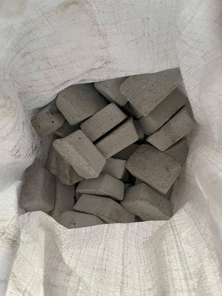 Te koop; Beton hunebed(den), Ophalen, Nieuw, Beton