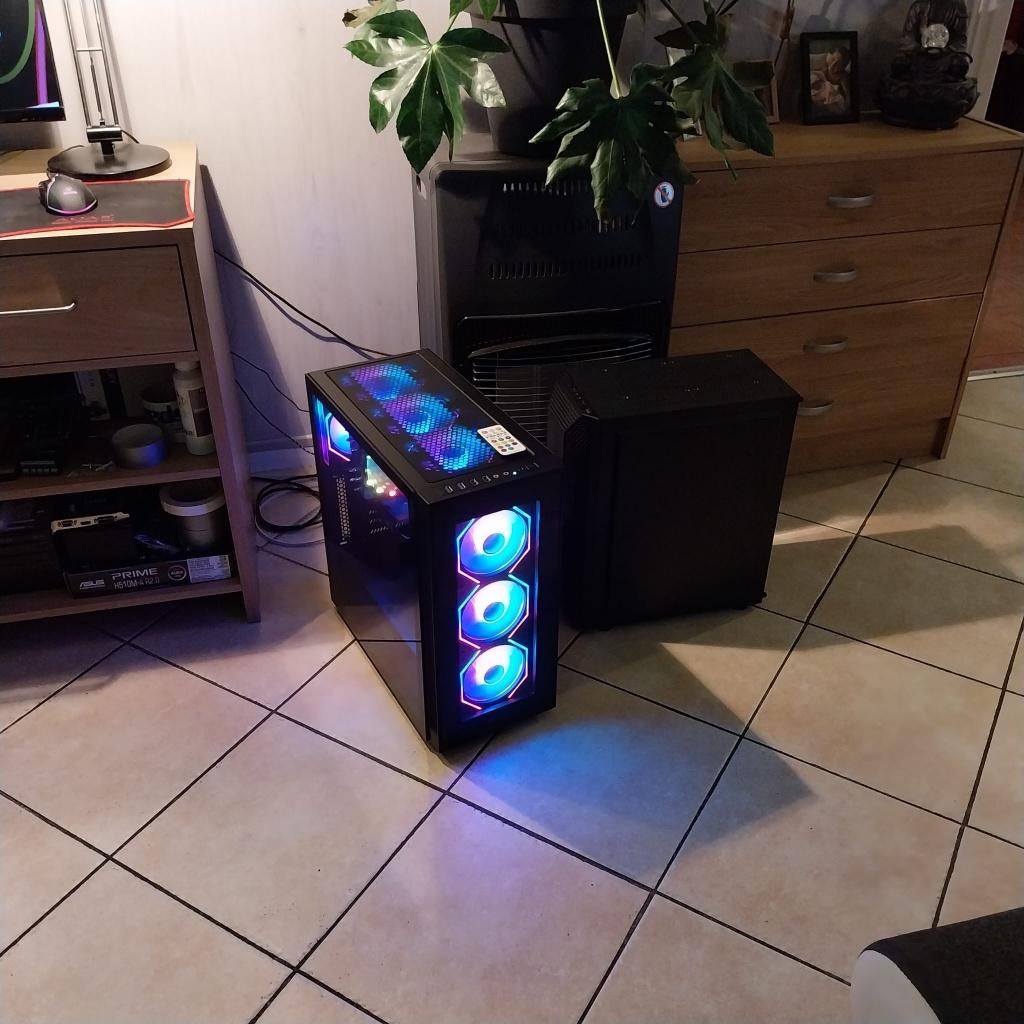 Mooie snelle game pc., Ophalen, ASrock, Zo goed als nieuw, 2 TB