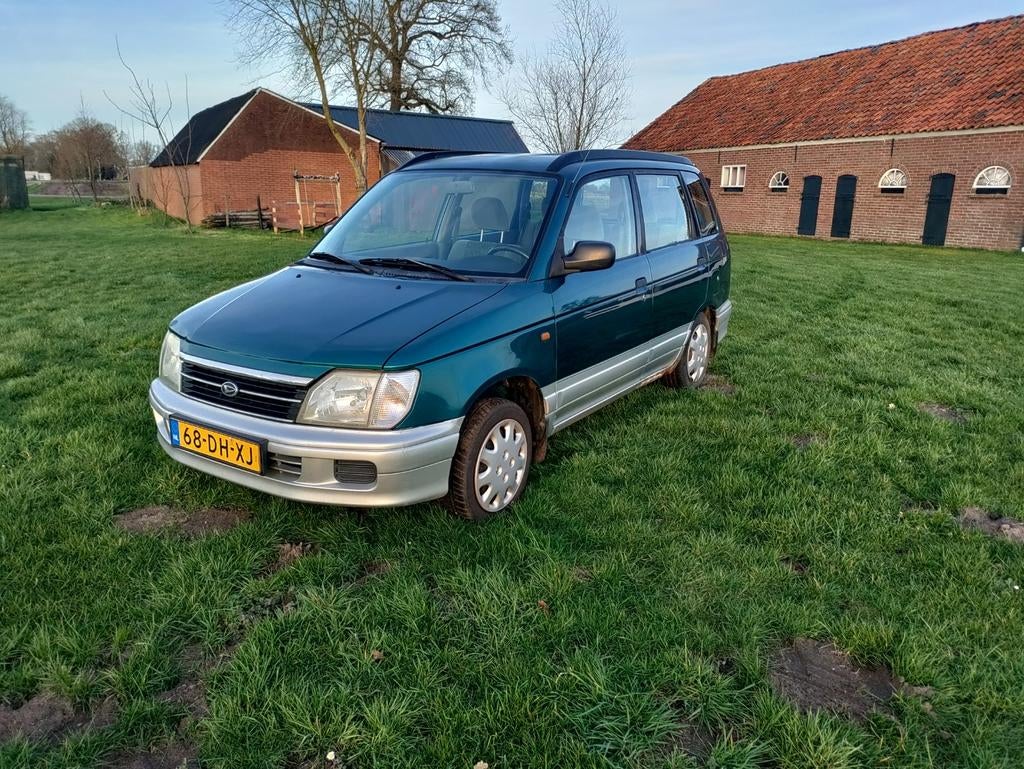 Daihatsu Gran Move 1.6 1999 Groen, Auto's, Daihatsu, Stof, 40 €/maand, 4 cilinders, 965 kg