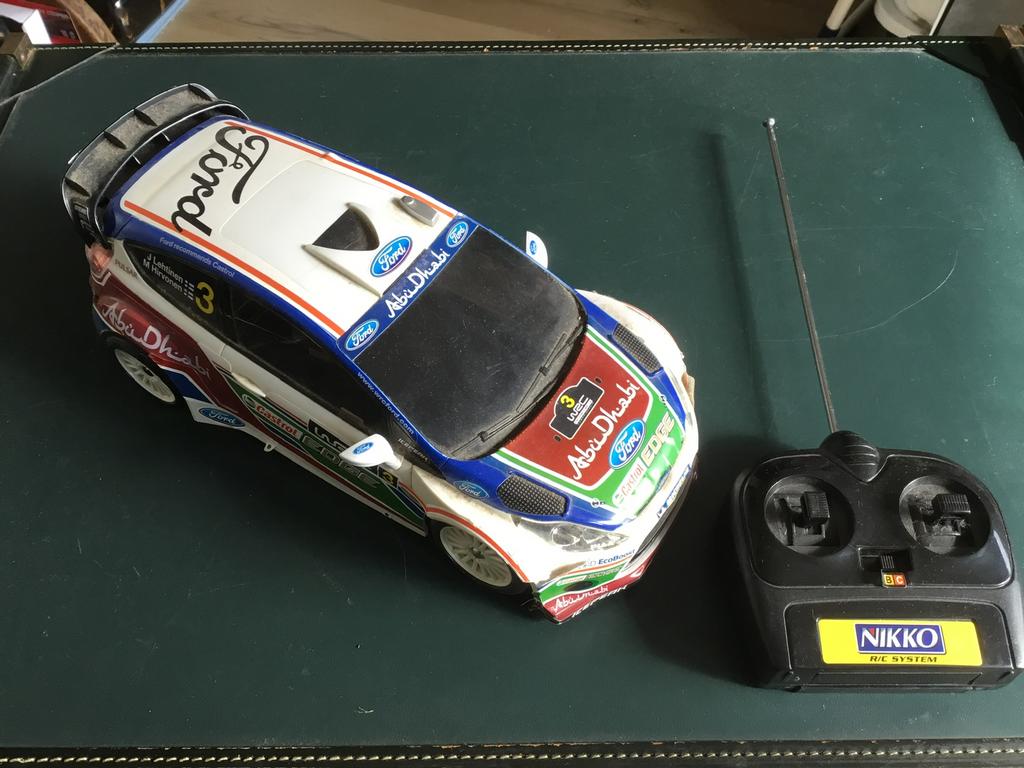 Nikko RC Ford Fiesta, Ophalen of Verzenden, Zo goed als nieuw, Overige schalen, Onderdeel